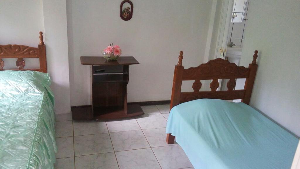Pousada Dos Henriques Hotel เลนโซยส์ ภายนอก รูปภาพ