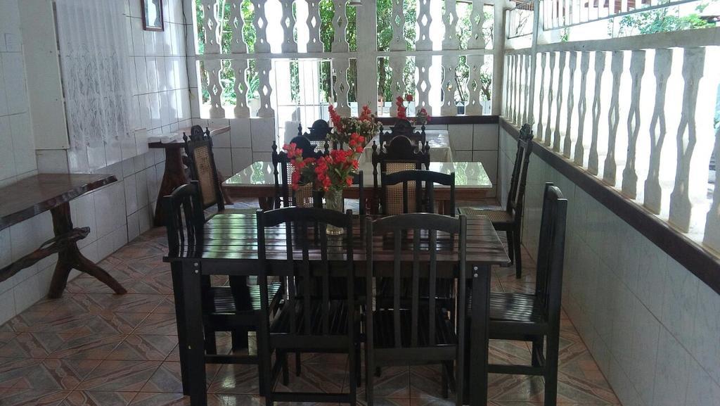 Pousada Dos Henriques Hotel เลนโซยส์ ภายนอก รูปภาพ